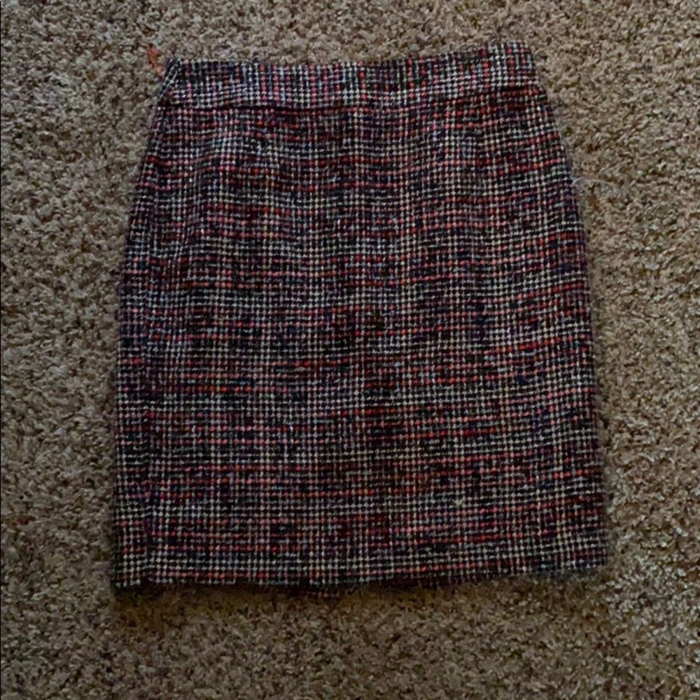 Tweed pencil skirt